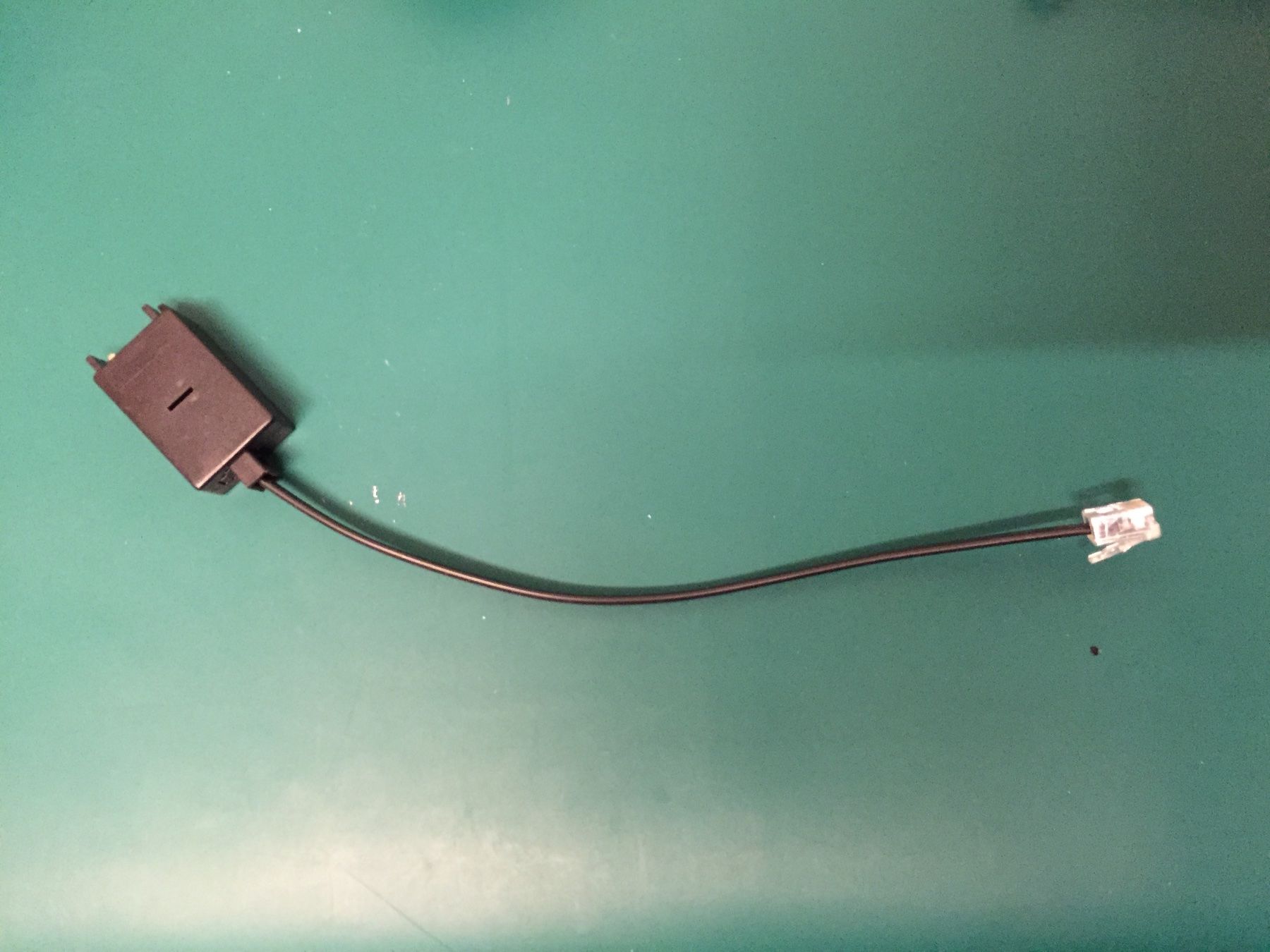 Unità & Adattatore: Adapter TT87 to RJ12 – Usato da Nyon venduto da Ataraxia