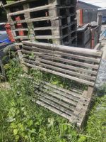 Sitzbank aus Holz
