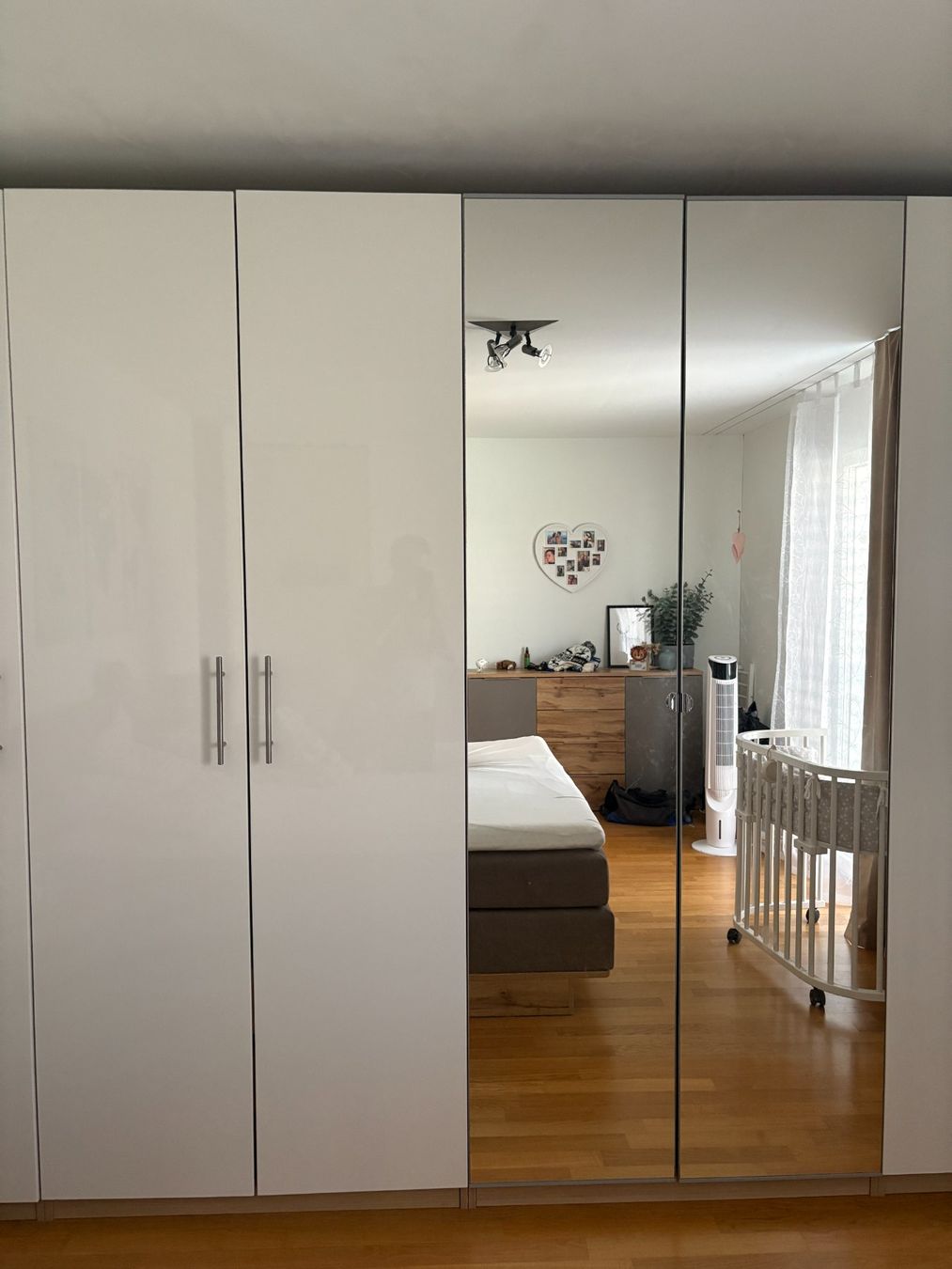 Armoires: Kleiderschrank – D'occasion à Buchrain par MJ1992