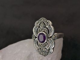 Ring Silber mit lila Stein