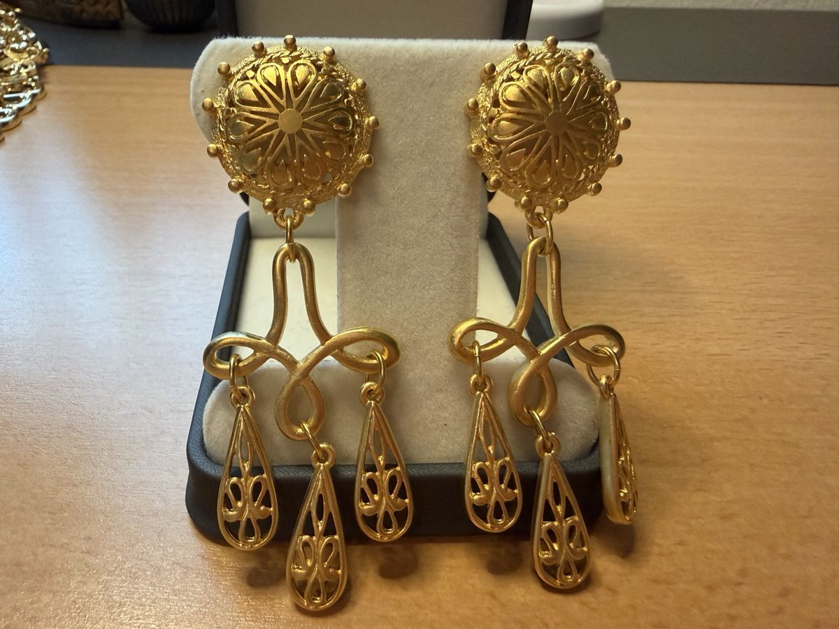 Ohrringe & -stecker: Goldfarbene Vintage Ohrringe – Gebraucht aus Lamone von LaCantinaMagica