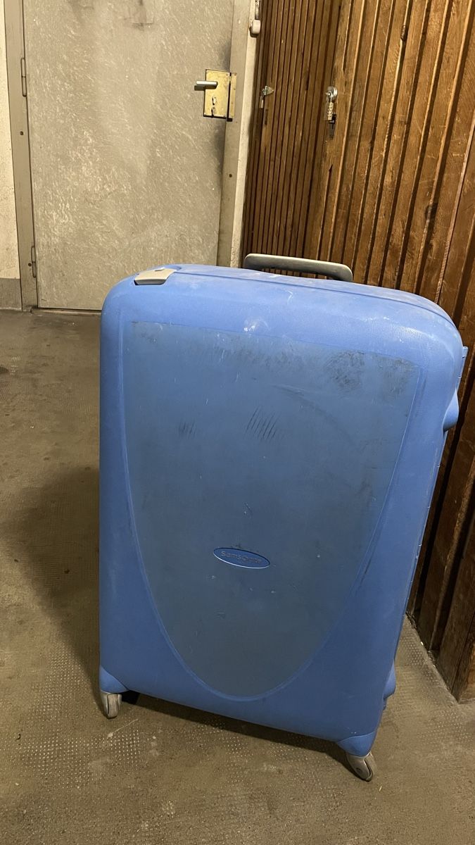 Samsonite Reisekoffer: Valise rigide Samsonite Extra Light bleue – Gebraucht aus Genève von danalagym 1