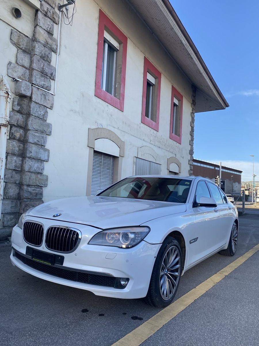 BMW Automobili: BMW 750i xDrive – Usato da Denges venduto da tin_2fxr 4