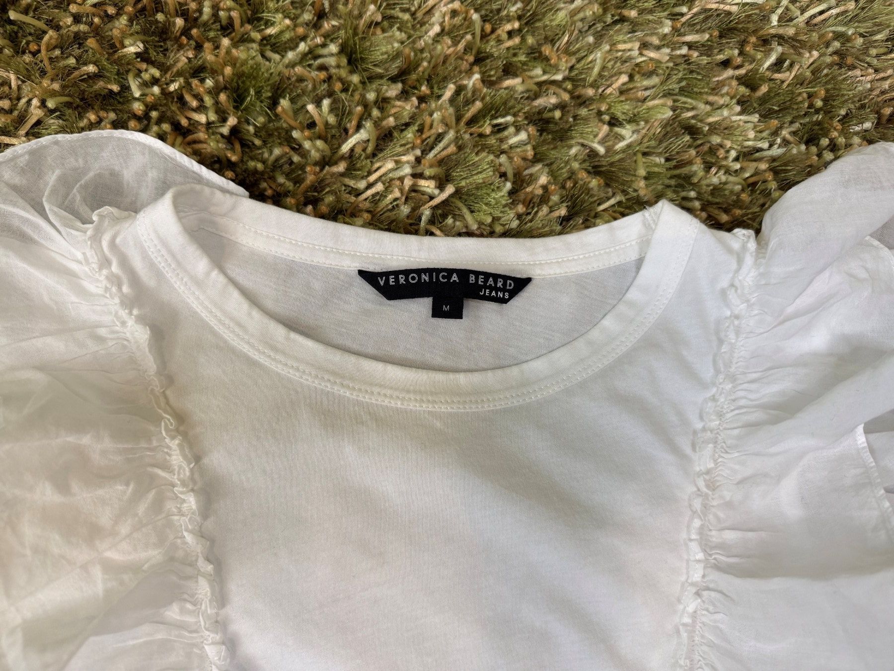 Top: Designer-Top mit Volants – Usato da Schlierbach venduto da gnatcatcher 1