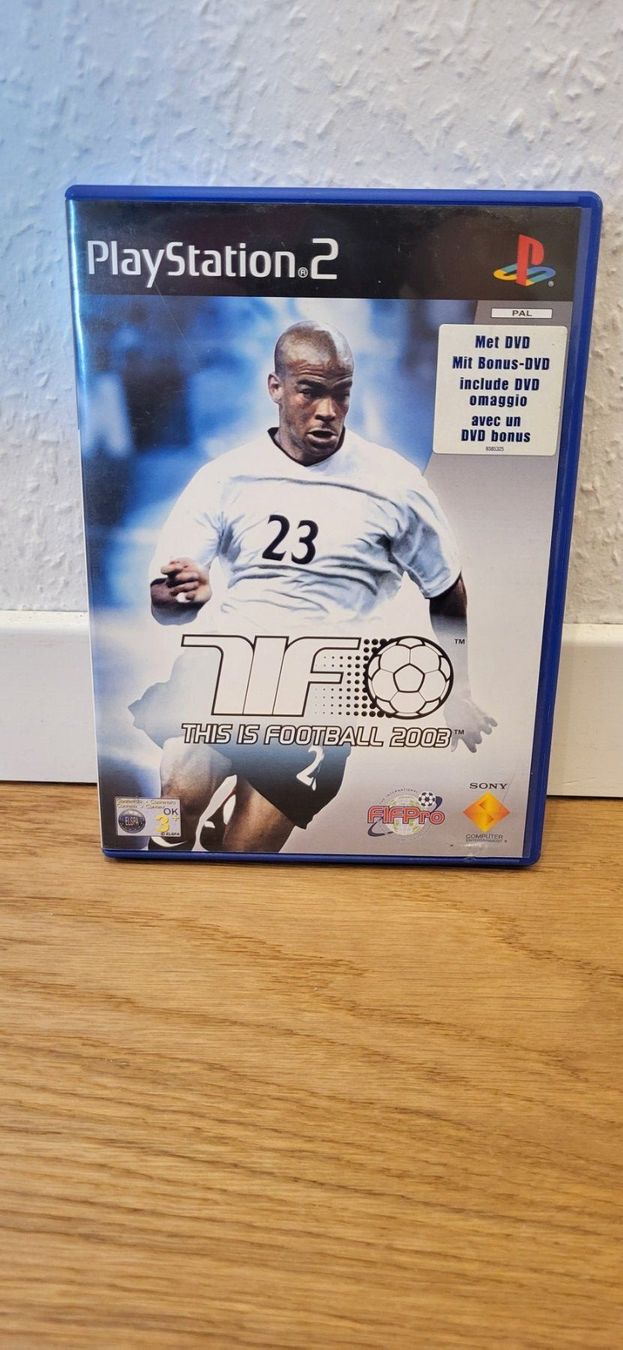 Sony Giochi: PS2 - This is Football 2003 und 2002 – Usato da Münsingen venduto da Heroism2010