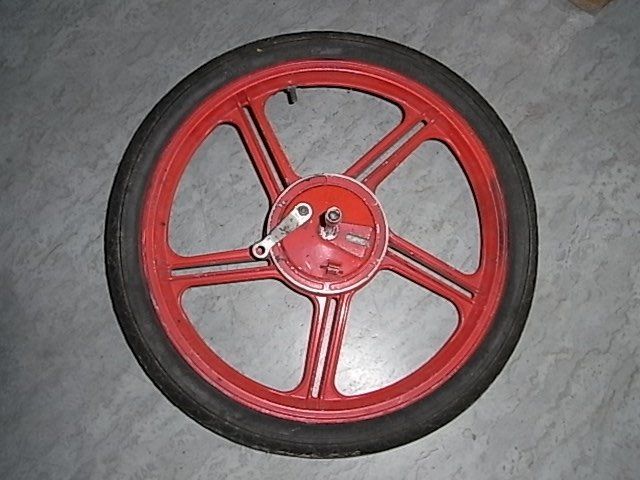 Puch Jantes: motorino puck – D'occasion à Ascona par soraya026