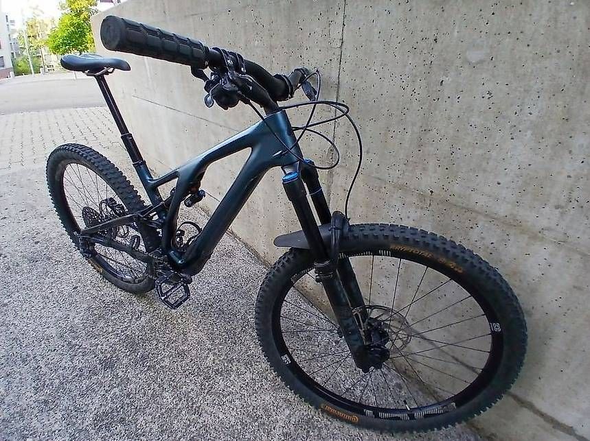 Specialized Velos: Mountainbike Specialized Stumpjumper Evo Expert – Gebraucht aus Zürich von jd8_vl5n