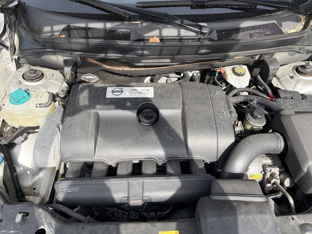 Volvo Automobili: Volvo XC90 3.2 AWD  – Difettoso da St-Légier-Chiésaz venduto da jldr1273 7