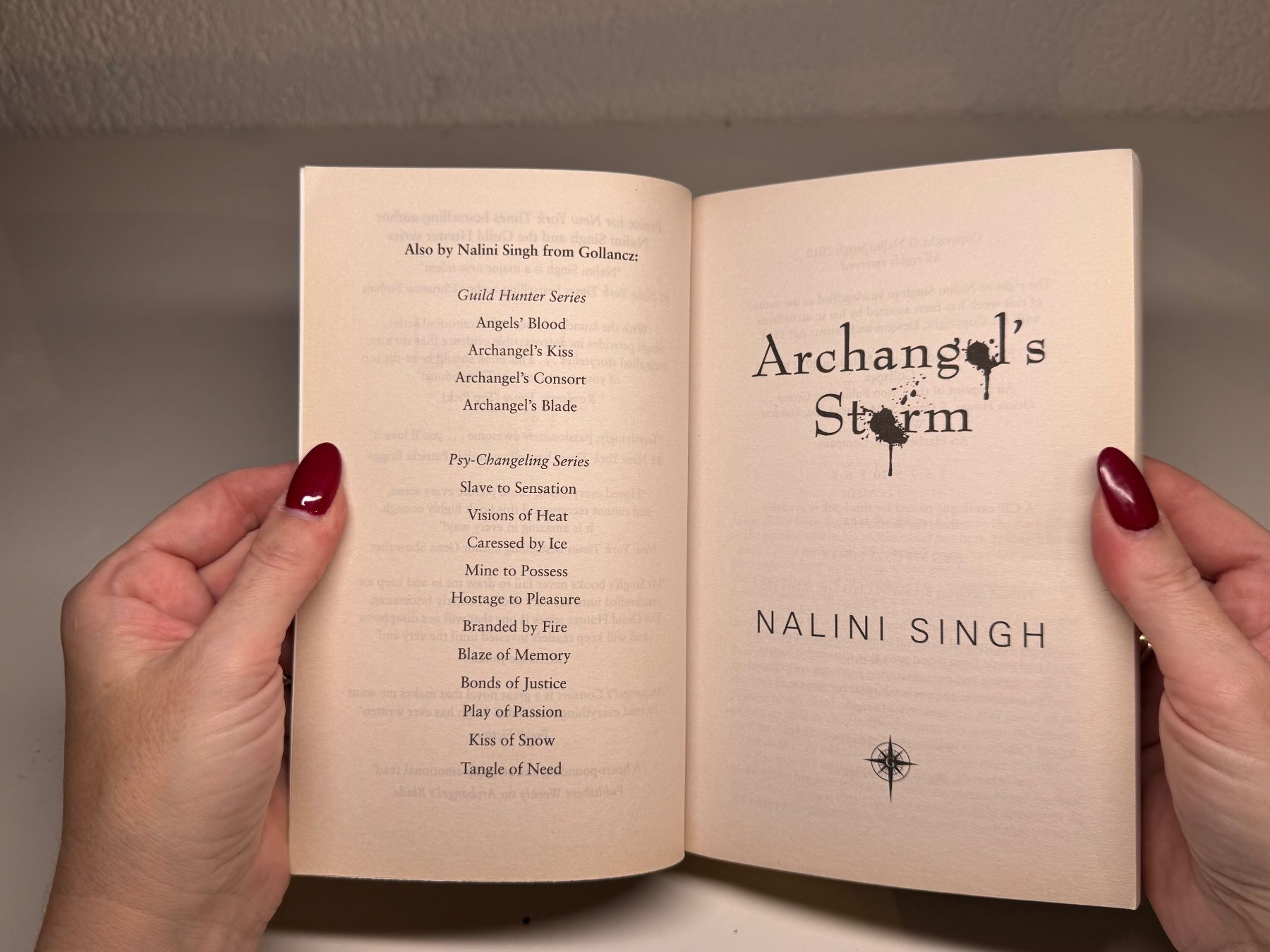Bücher: NOVEL: Nalini Singh, Archangel's Storm – Gebraucht aus Grosswangen von English_books 2