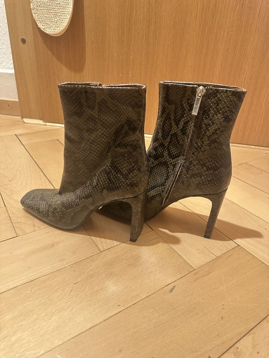 Zara Scarpe da donna: Zara Ankle Boots, Snake Print - 39 – Usato da Genève venduto da bea_72cz 2
