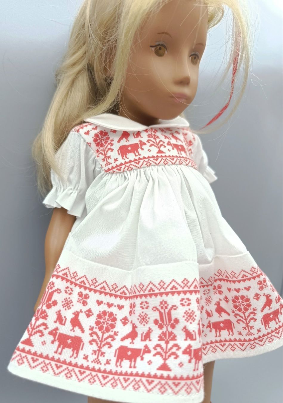 Poupées: Sasha Puppe Kleiderset  Schweizerin – Neuf (Voir description) à Witterswil par Tapsy52 1