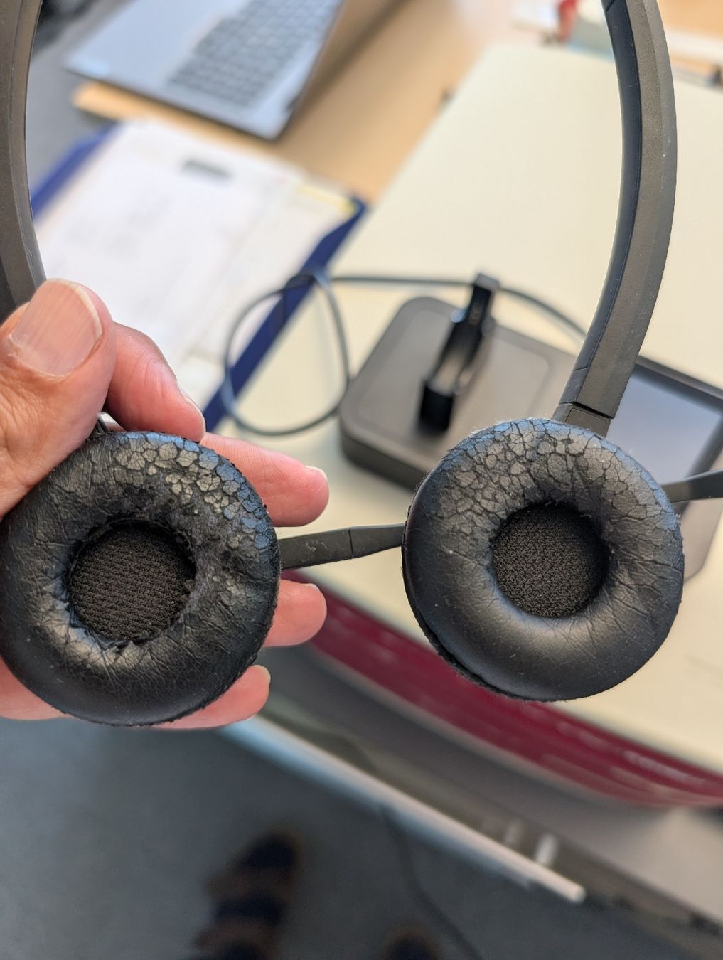Telefone: Jabra PRO 9450 Headset mit Lade-/Dockingstation – Gebraucht aus Winterthur von Uemit 2