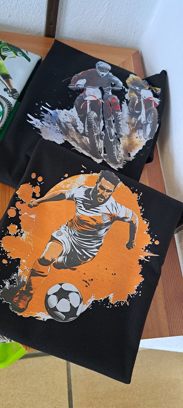 Camicie, T-shirt & Polo: T-Shirts neu Div.Grössen und Sujets – Nuovo e nell'imballaggio originale da Rothenthurm venduto da dudli84 8