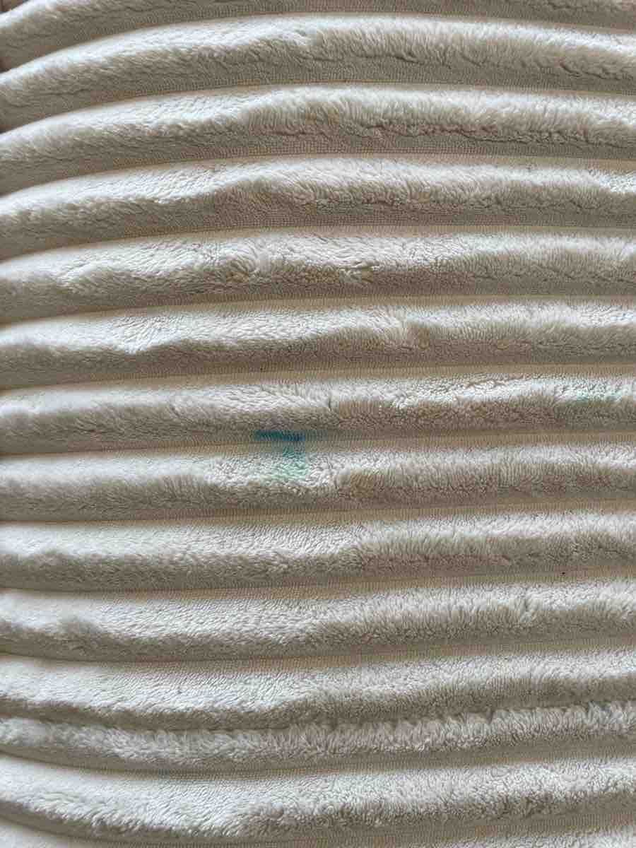Sofas: Ecksofa in hellem Cord Stoff – D'occasion à Pfäffikon ZH par Aushel11 2
