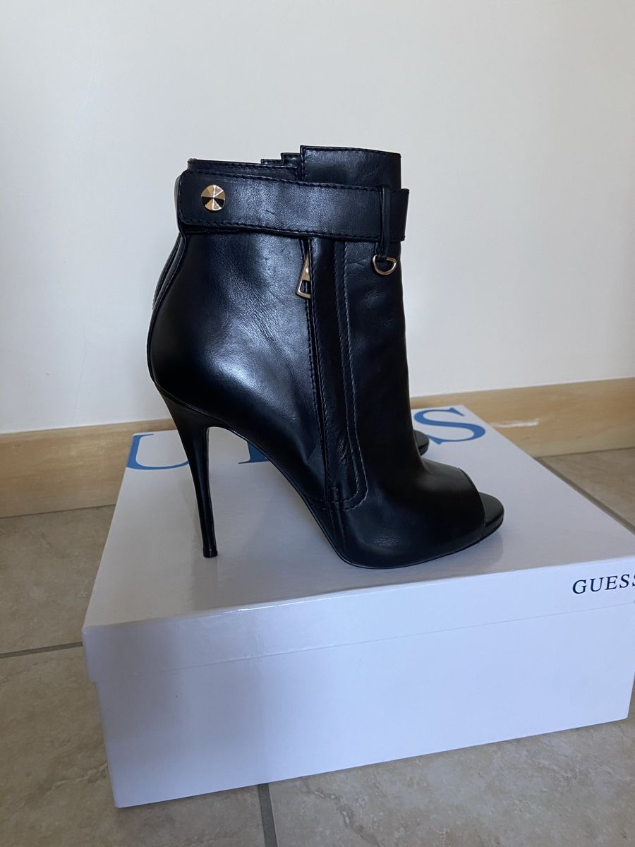 Guess Scarpe da donna: Escarpins Guess – Nuovo e nell'imballaggio originale da Le Lignon venduto da Ana2831