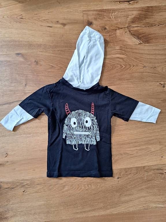 Pullover & Sweatshirts: Monster-Pullover Gr. 98 – Gebraucht aus Olten von Zorica_7