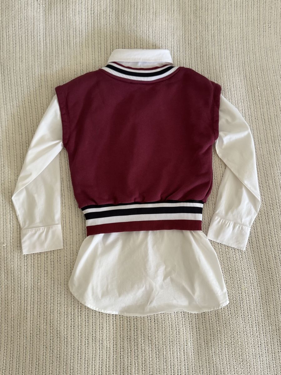 MSGM Blouses, T-shirts & Tops: MSGM Mädchenbluse mit Strickweste, Grösse 10 Jahre – Neuf (Voir description) à St. Gallen par yul_lfs7 1