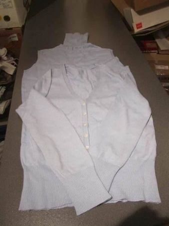 Pullover / Jacke ca. Grösse S, hellblau