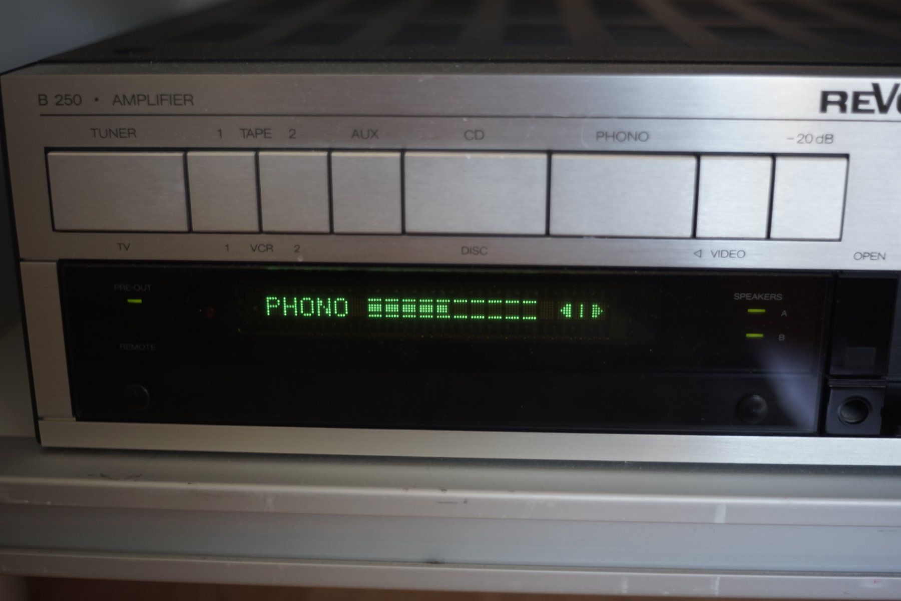 Revox Verstärker: Revox B250 Amplifier High-End – Gebraucht aus Steinhausen von joe_9htr 3