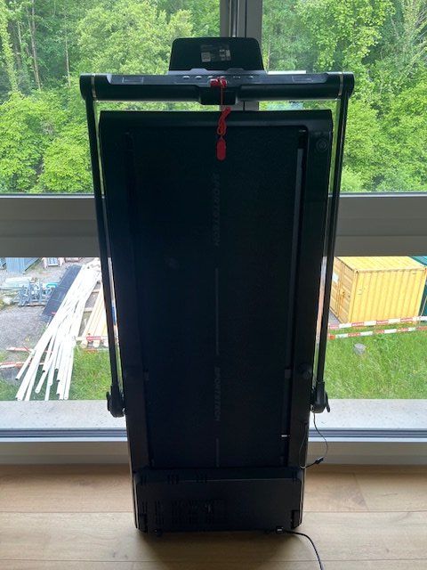 Hometrainer: Laufband Sportstech sWalk Plus – Usato da Horgen venduto da BerndSells 2