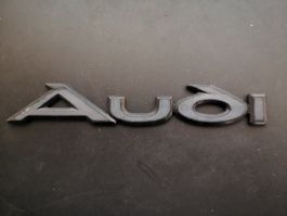 Audi Emblem Schriftzug