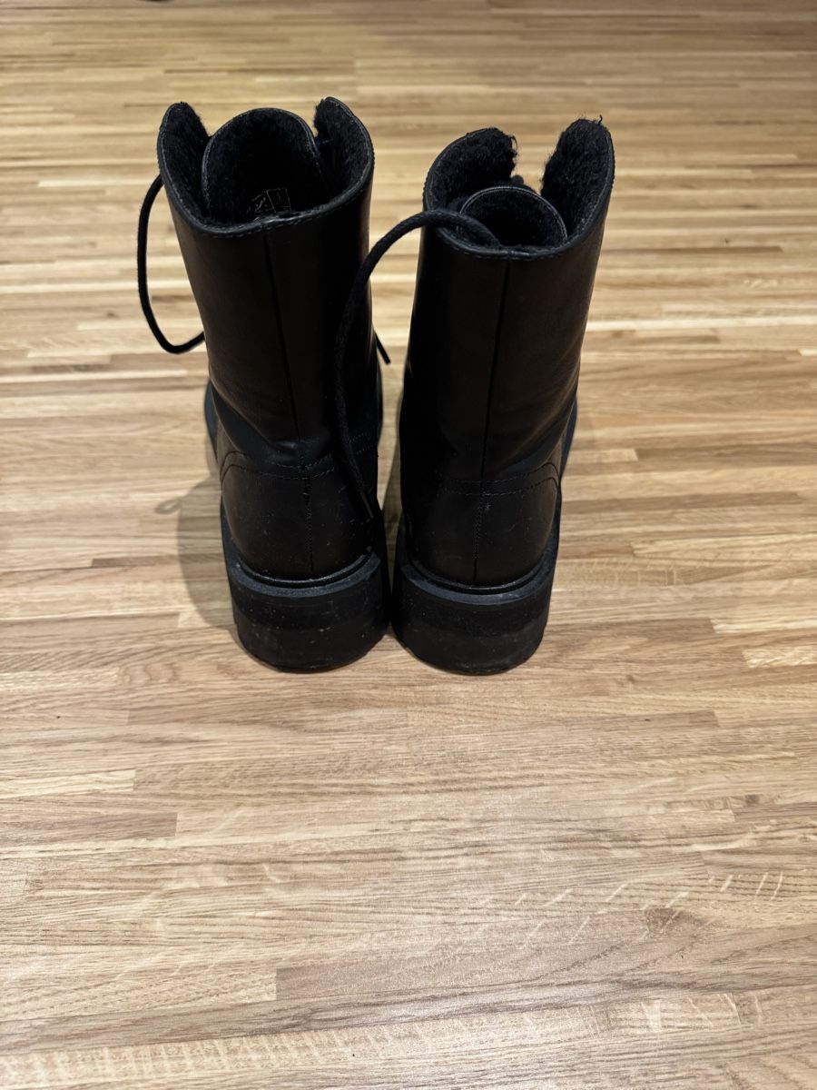 Scarpe da donna: Winter Boots, Schwarz, Grösse 36 – Usato da Uznach venduto da jasmino12 3