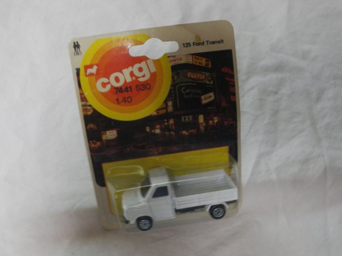 Corgi Toys Voitures modèles: CORGI JUNIORS  NR. 125  FORD TRANSIT  MIB – Neuf avec emballage d'origine à Gurtnellen par Murmeli99