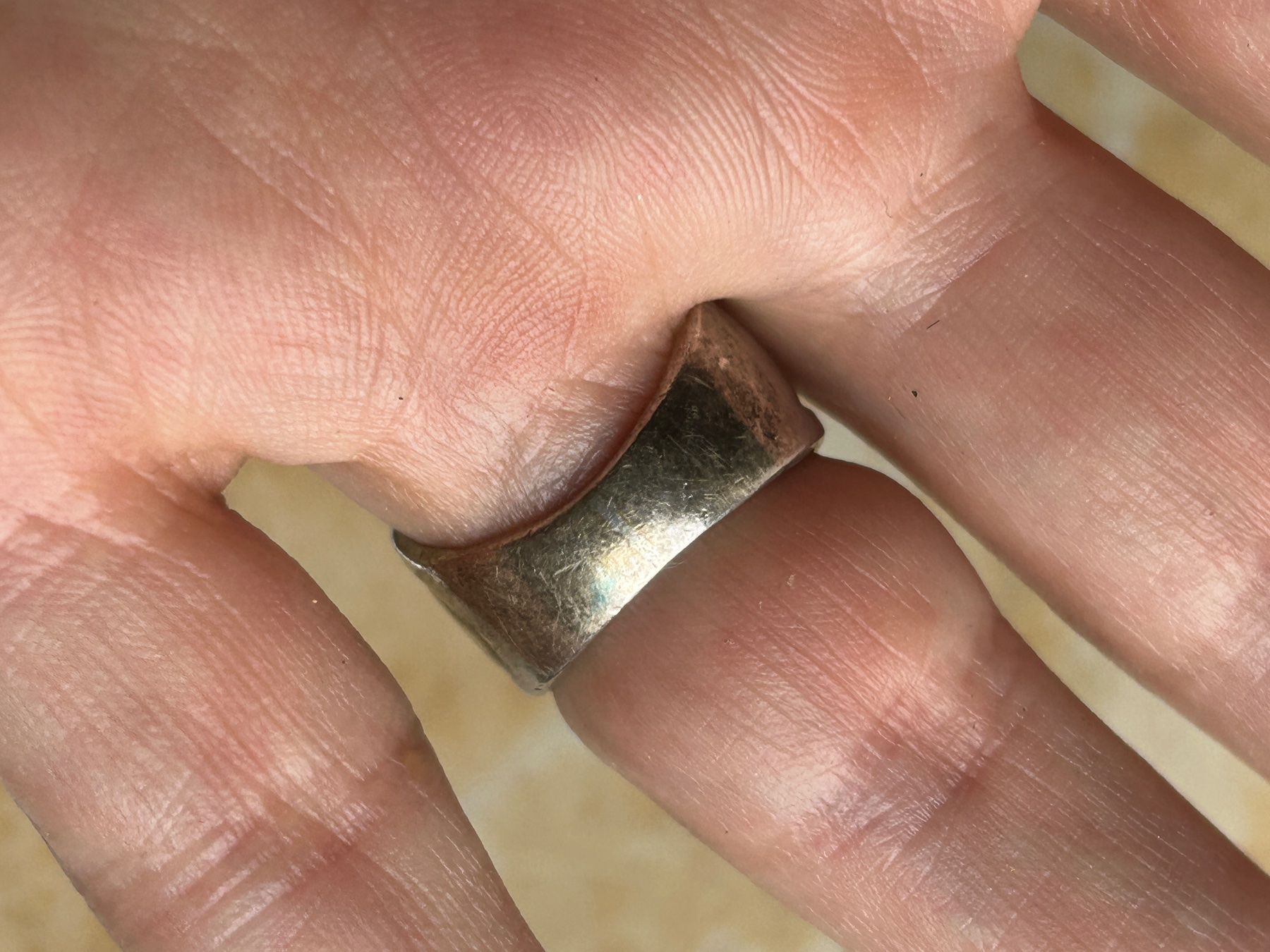Ringe: Silberring Grösse 52 mit Muschel Einlagen – Gebraucht aus Dittingen von Bellevista 4