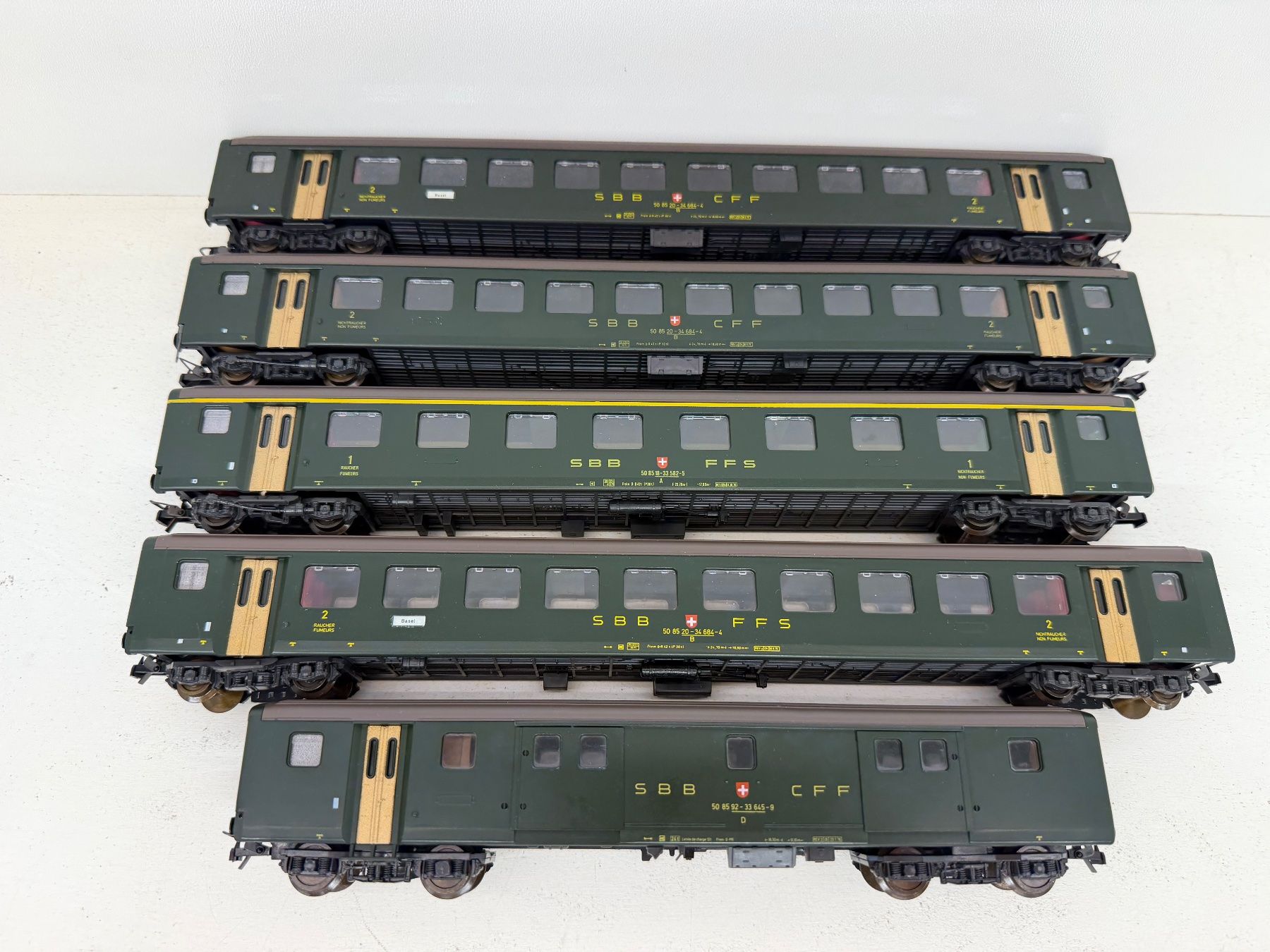 Roco Modelleisenbahnen: SBB EW 2 Personenzug Roco – Gebraucht aus Büsserach von ModellbahnDepot