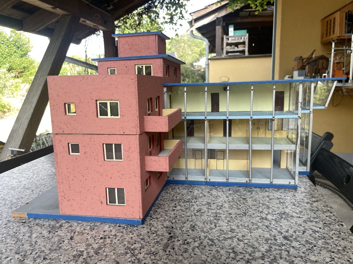 Modelleisenbahnen: Modell Bahnhof Spur 0 – Gebraucht aus Magden von occasionaled 1