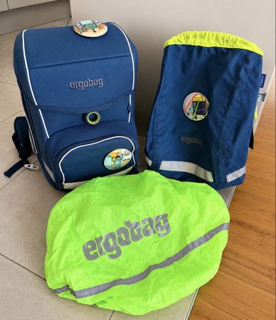 Schulranzen ERGOBAG mit Turnsack & Regenschutz