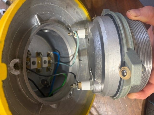 Lampade: 35 stück alte Industrielampen bunkerlampen – Usato da Zweisimmen venduto da Belinator1969 7