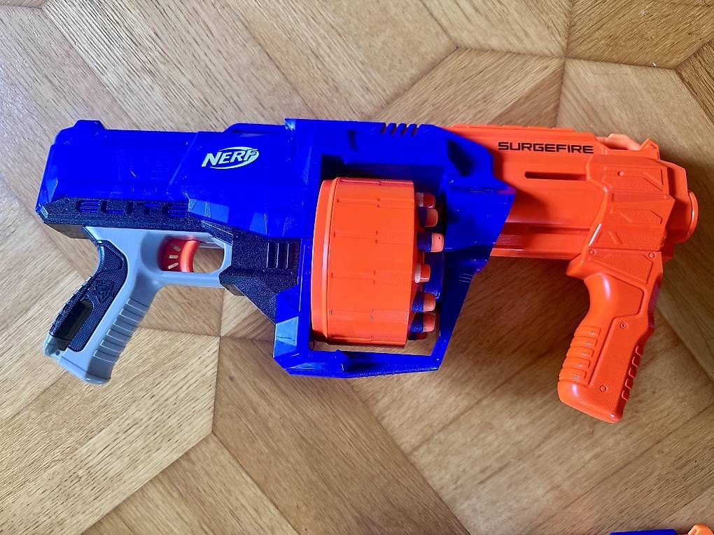 Nerf Spielzeuge: Nerf Blaster Set  5 Stück inkl. Patronen – Gebraucht aus Küsnacht ZH von Kult7 4