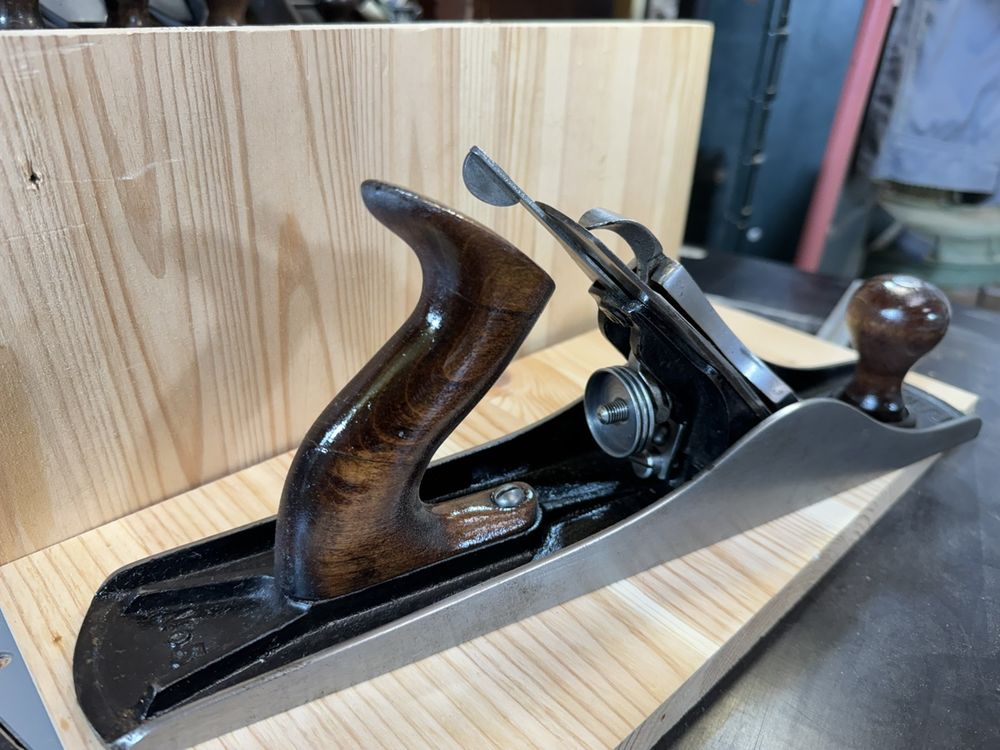 Poignée Extérieure Mazda B3000 Droite Poignée De Porte Extérieure Avant Droite Pour Ford Ranger / Mazda B3000 - Noire Poignée Mazda B3000 Noire
