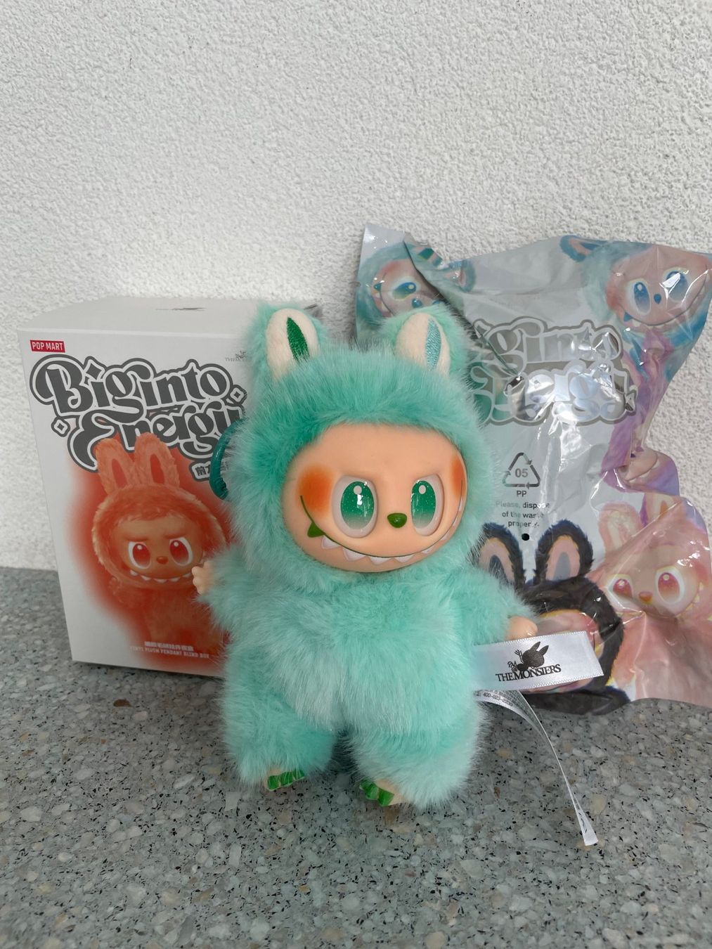 Pop Mart Statuette: Lafufu / Labubu "Big into Energy" The Monsters – Nuovo e nell'imballaggio originale da Schaffhausen venduto da krokodilgena 6