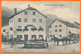 ARDEZ / GR - Pension Alpina mit 4-Spänner-Postkutsche c.1910
