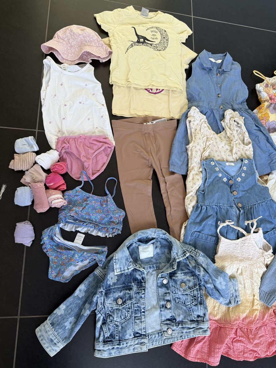 Lotti & Set di vestiti: Mädchen Kleiderpaket Gr 98 – Nuovo (secondo la descrizione) da Rothrist venduto da ruz_j7lf 2