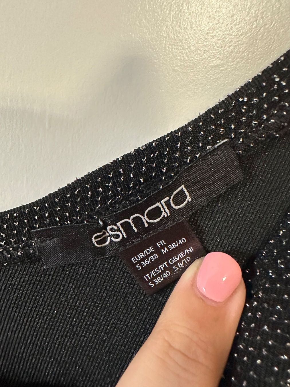 Tops: Schwarzes Glitzer Top Esmara (S/36-38) – D'occasion à Schaan par Hermine2018 1