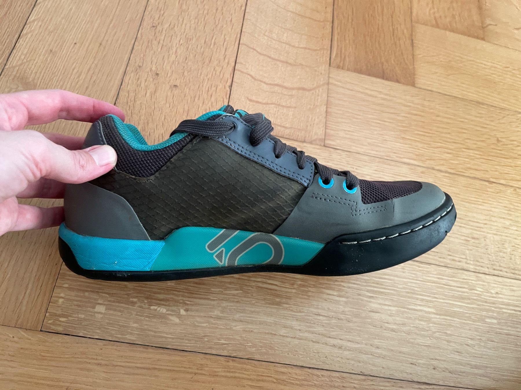Five Ten Chaussures femmes: Five ten Bikeschuhe – D'occasion à Bern par fisibelli 3