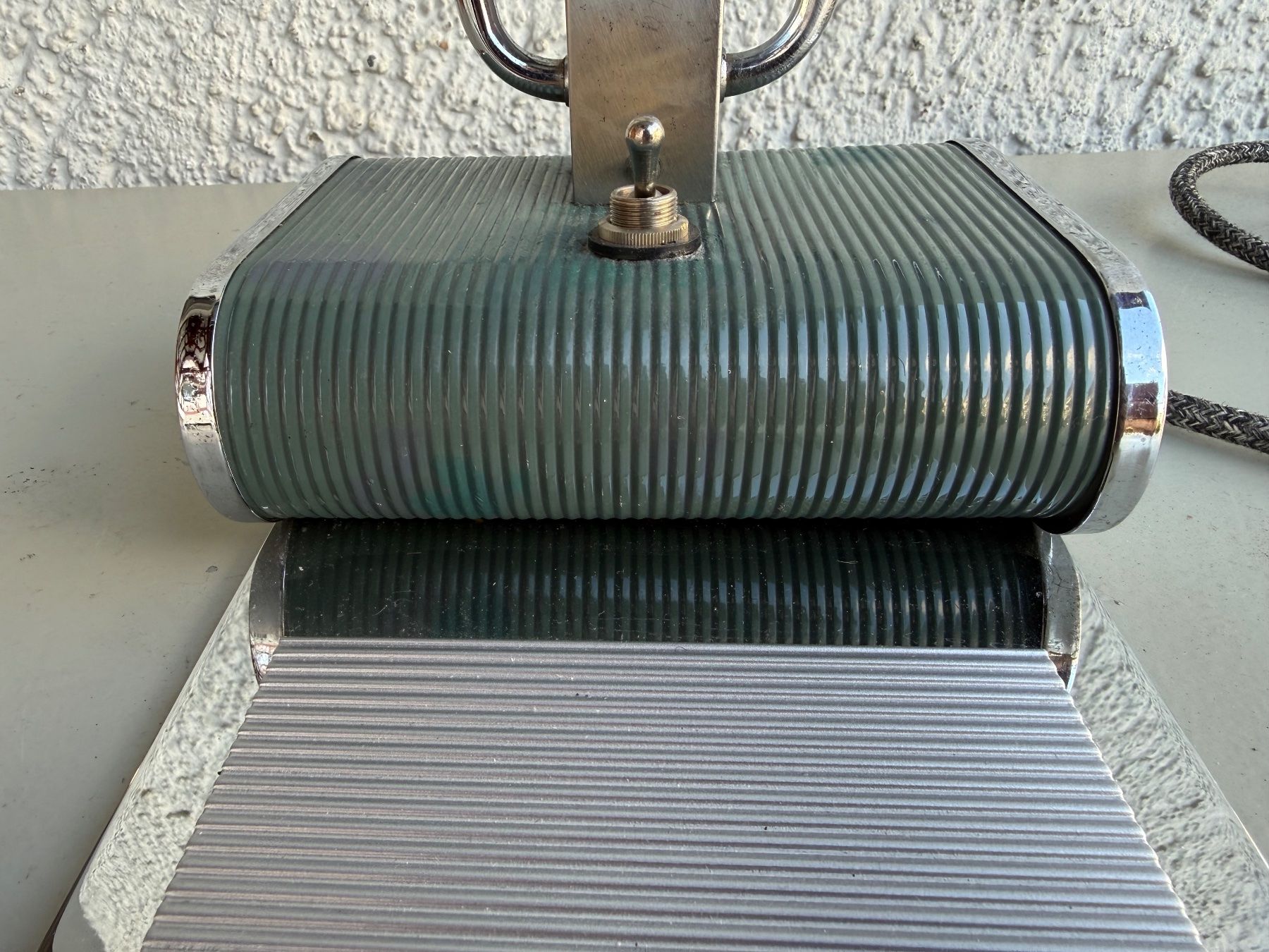 Lampade: Eileen Gray Lampe Jumo 71 – Usato da Unterstammheim venduto da Hawesta 2
