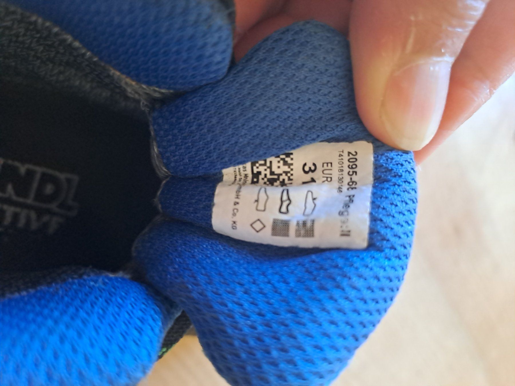 Meindl Scarpe per ragazzi: Meindl Wanderschuhe, Gr. 31 – Usato da Menzingen venduto da pia012 1