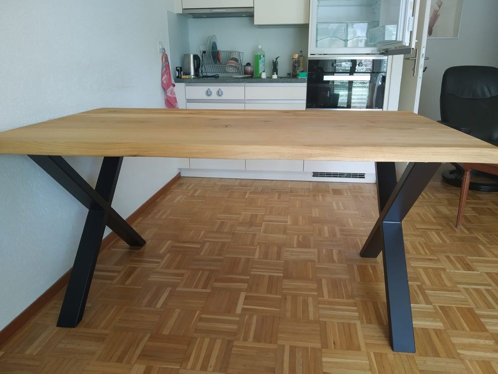 Vintage Esstisch aus Massivholz mit gedrechselten Beinen Ruhland | Ricon Manufaktur Vintage Esstisch aus Massivholz mit gedrechselten Beinen Ruhland | Ricon Manufaktur