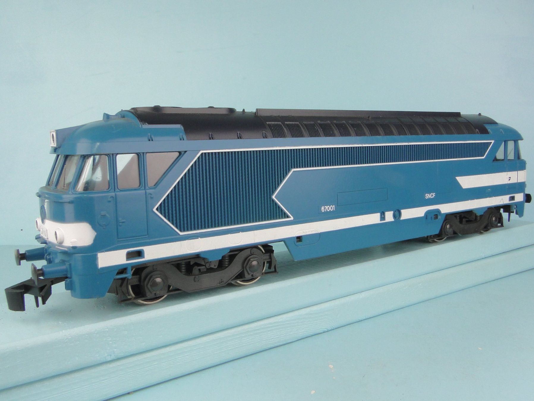 Lima Modellini di ferrovie: Lima Spur O SNCF Lokomotive – Usato da Bülach venduto da cann11