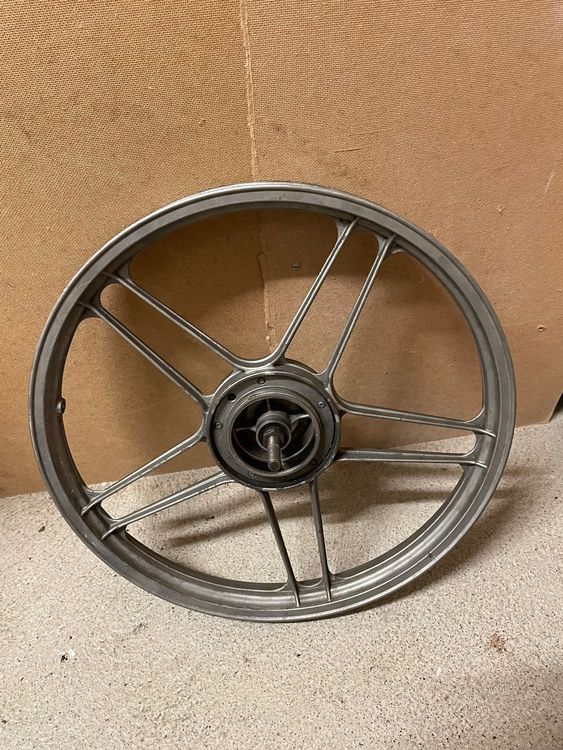 Felgen: Mofa Gussfelgen Vorderrad 17 Zoll Puch – Gebraucht aus Regensdorf von Vantage1 1