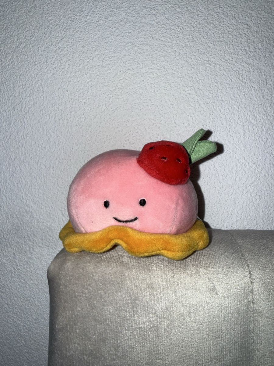 Jellycat Spielzeuge: Schweden Törtchen Jelly Cat – Neu (gemäss Beschreibung) aus Bottmingen von Itsclaire