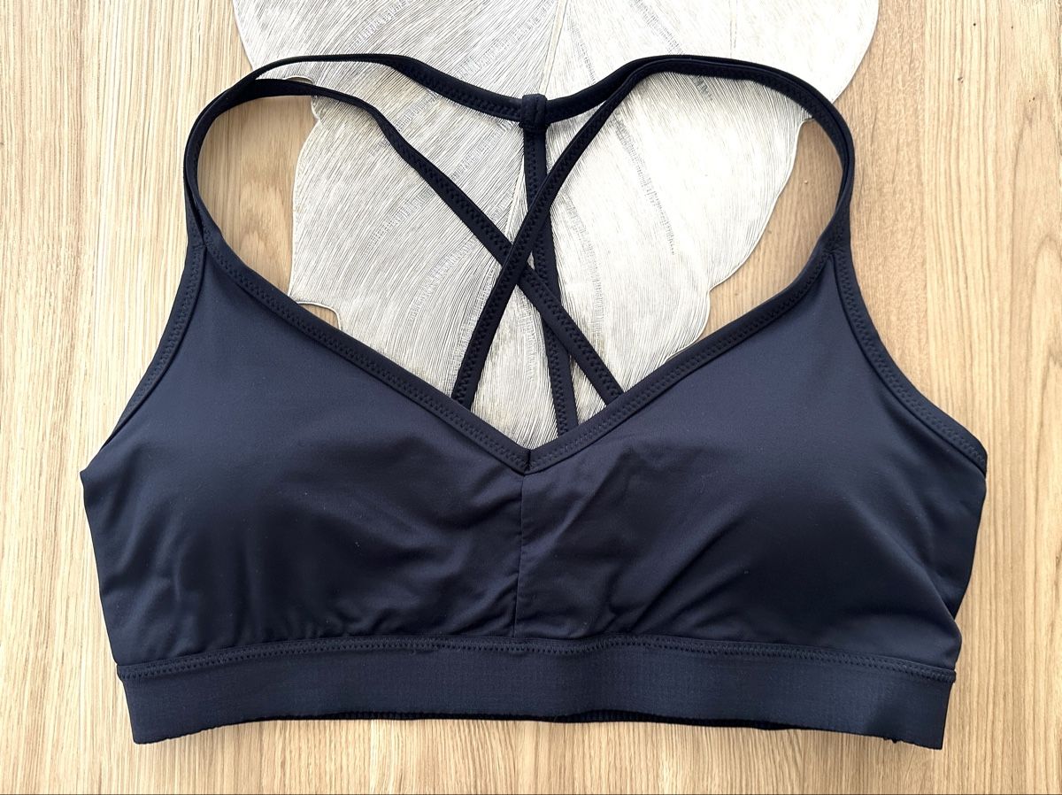 Altra biancheria intima: 2x Sport-BH neuwertig Gr. L – Nuovo (secondo la descrizione) da Zürich venduto da ism_qn7r 1