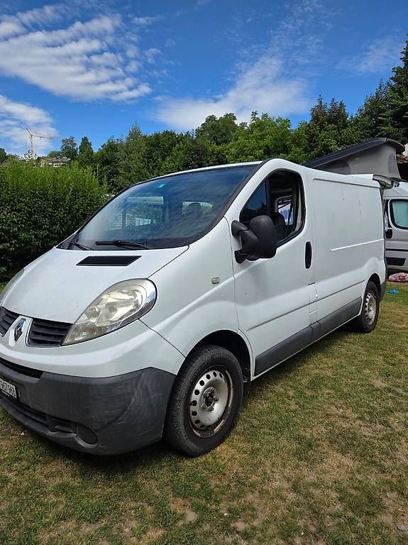 Veicoli da campeggio: Renault Campervan  – Usato da Winterthur venduto da werdelua