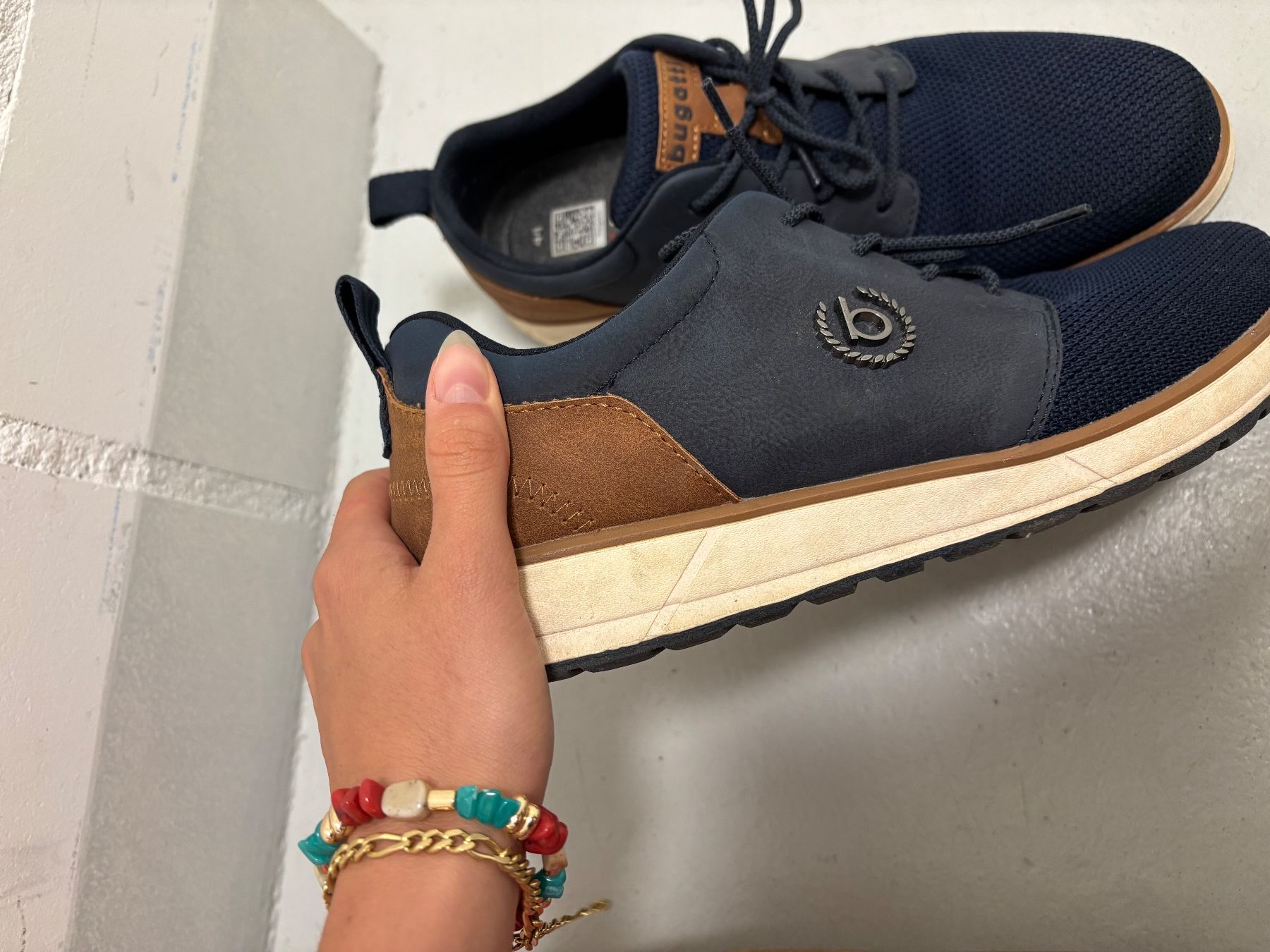 Bugatti Scarpe da uomo: Bugatti Herrenschuhe, 44, neuwertig – Usato da Ueberstorf venduto da ori_98gq