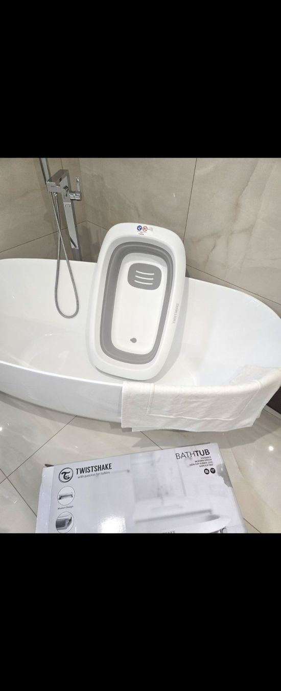 Vasche da bagno: Baignoire pour bébé – Usato da Le Landeron venduto da Plushka