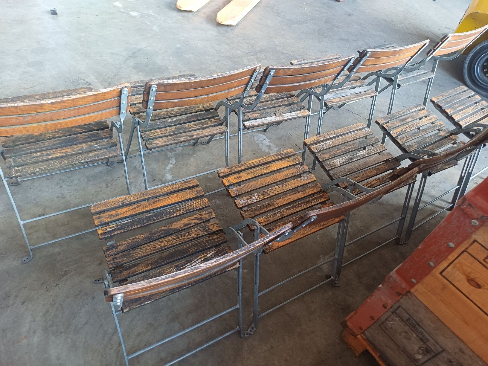 Chaises: Gartenstühle Klappbar 10 Stk.  – Défectueux à Wangenried par Recycler94 6